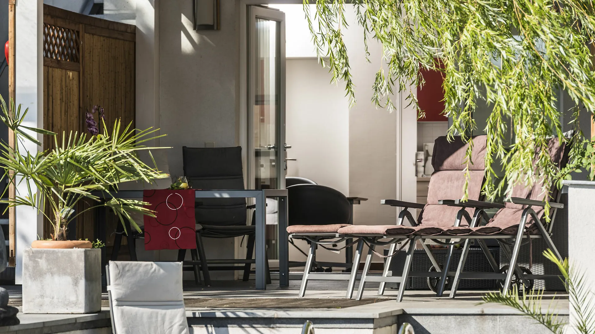 Ajo Vienna Beach - Contactless Check-In Austria