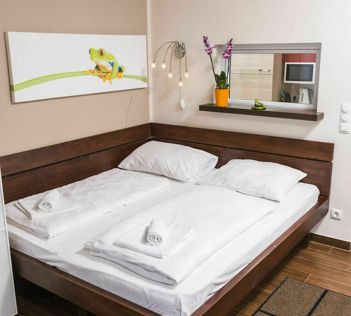 Ajo Vienna Beach - Contactless Check-In Austria