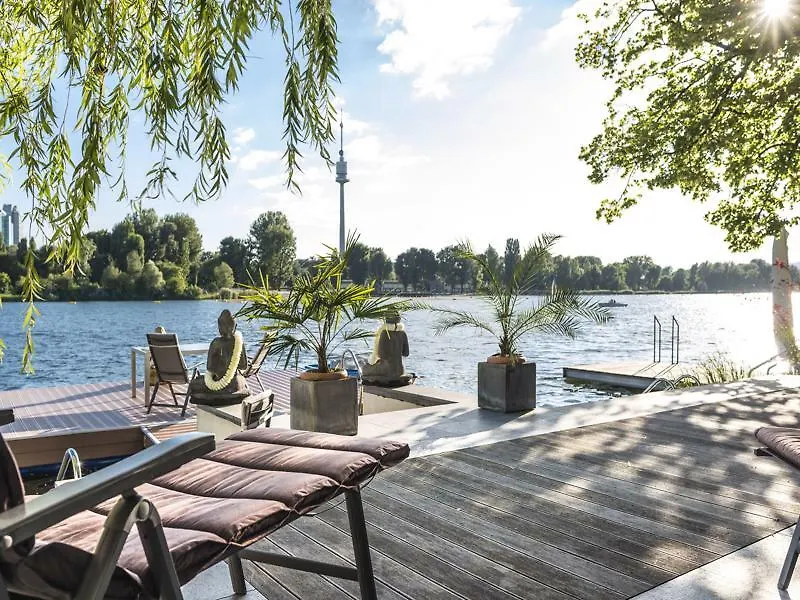 Ajo Apartments - Alte Donau Waterfront - Self-Check-In