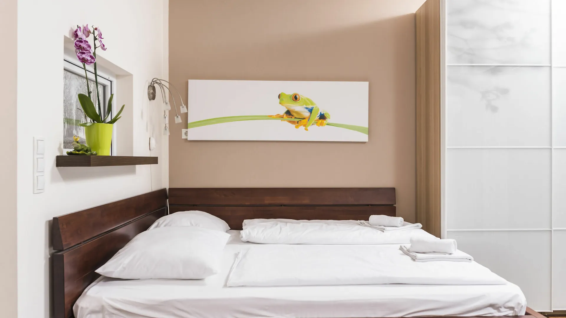 Ajo Apartments - Alte Donau Waterfront - Self-Check-In Vienna